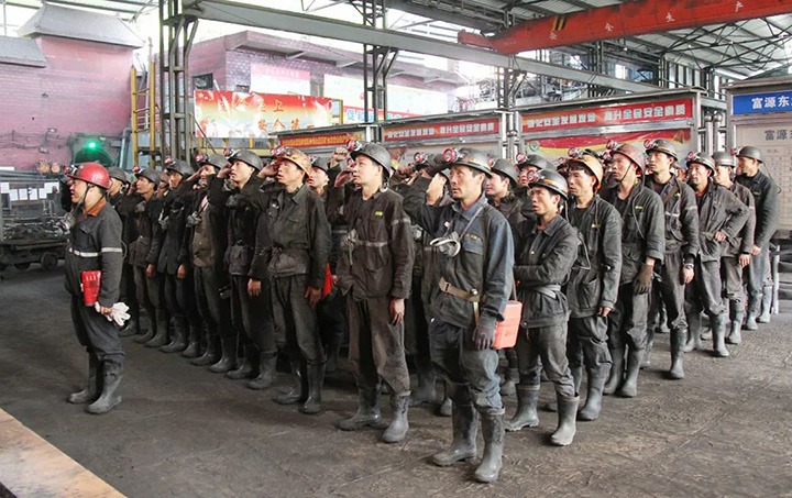 【主题宣传周】富源东源金发煤业有限公司：强化煤矿清静危害防控，，，，公司清静治理稳步提升