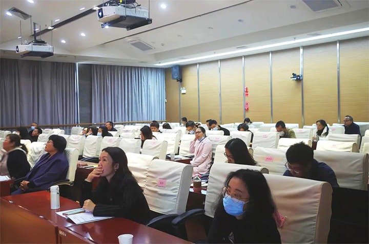 云煤（pp电子）集团开展2022年最新财税政策与税务危害提防专题培训