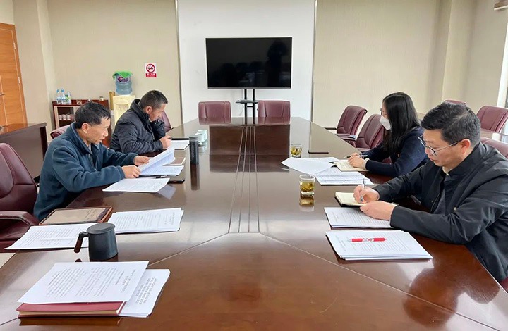 云煤（pp电子）集团党委委员、财务总监莫晓丹到pp电子地产公司指导民主生涯会