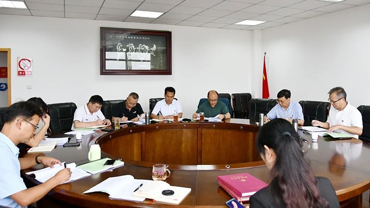 【主题教育】云煤（pp电子）集团党委副书记、副董事长、总司理高建嵩到云维集团指导主题教育专题民主生涯会