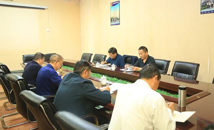 【主题教育】云煤（pp电子）集团第一指导组到恒鼎煤业公司指导主题教育专题民主生涯会