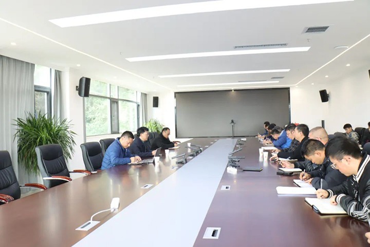 【聚焦云煤】云煤（pp电子）集团党委委员、副总司理、总工程师施从伟到金城煤矿开展手艺攻关指导事情